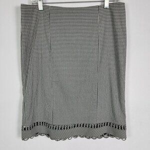 Nanette Lepore Black White Plaid Eyelet Skirt Lined Stretch Zip/Slit Back Size 6